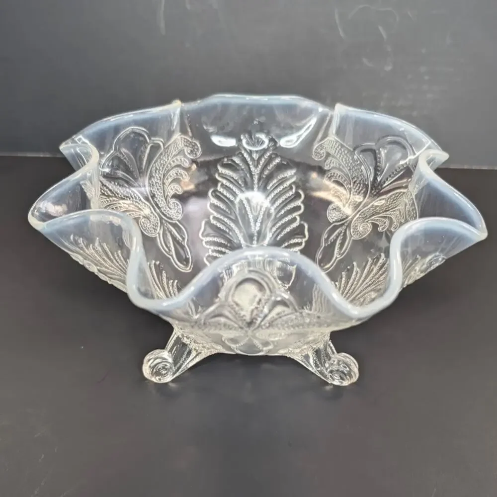 Vintage Dugan Palm & Scroll Pressed Glass Ruffled Footed Bowl